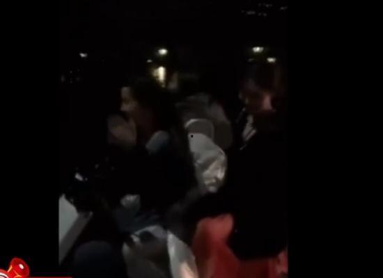 下雪吃瓜群众视频,下雪时吃瓜群众的欢乐瞬间 下雪吃瓜群众视频,下雪时吃瓜群众的欢乐瞬间